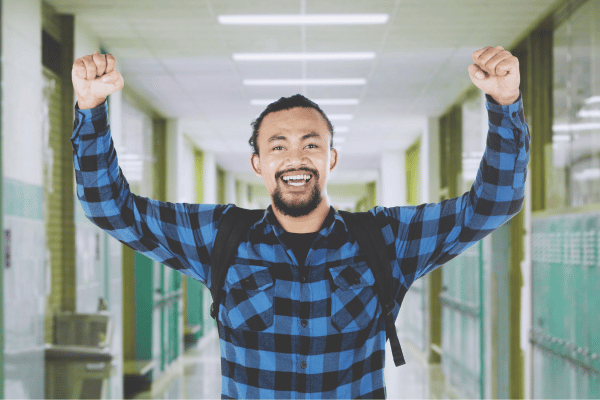 Estudiar un Máster en España: Una Ruta Más Corta hacia tu Éxito Académico